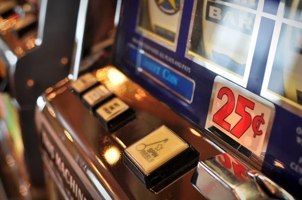 Our kapal4d2 IDR Wallet screen beside live blackjack table view